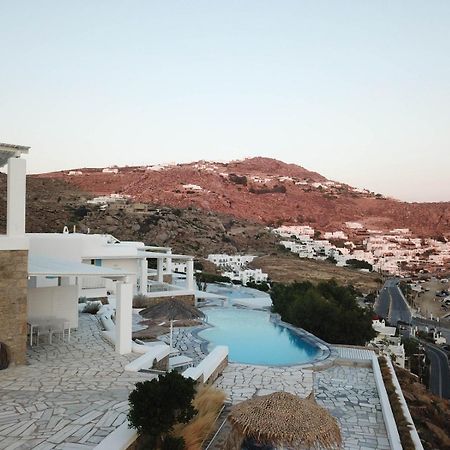 Adikri Villas & Suites Tourlos Buitenkant foto