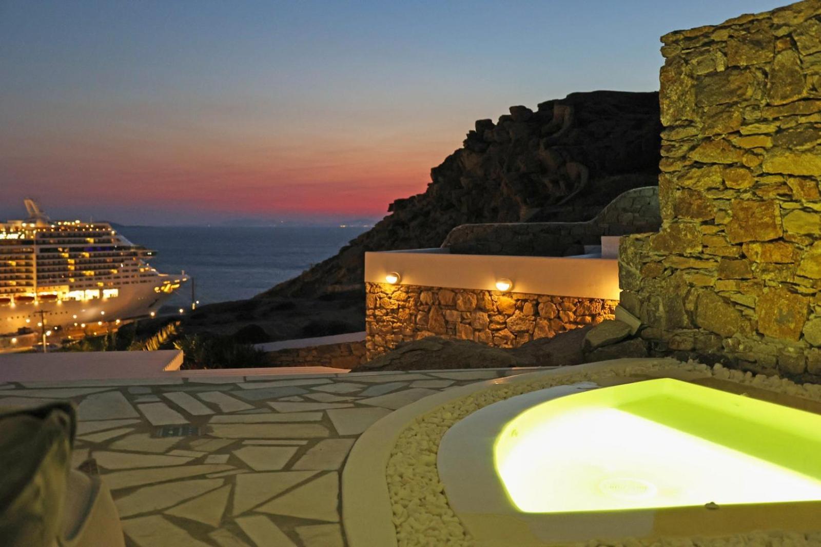 Adikri Villas & Suites Tourlos Buitenkant foto