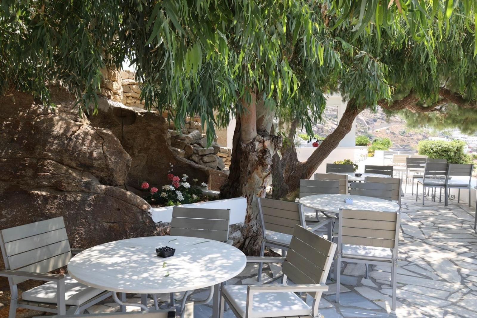 Adikri Villas & Suites Tourlos Buitenkant foto
