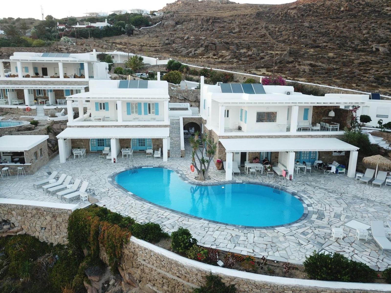 Adikri Villas & Suites Tourlos Buitenkant foto