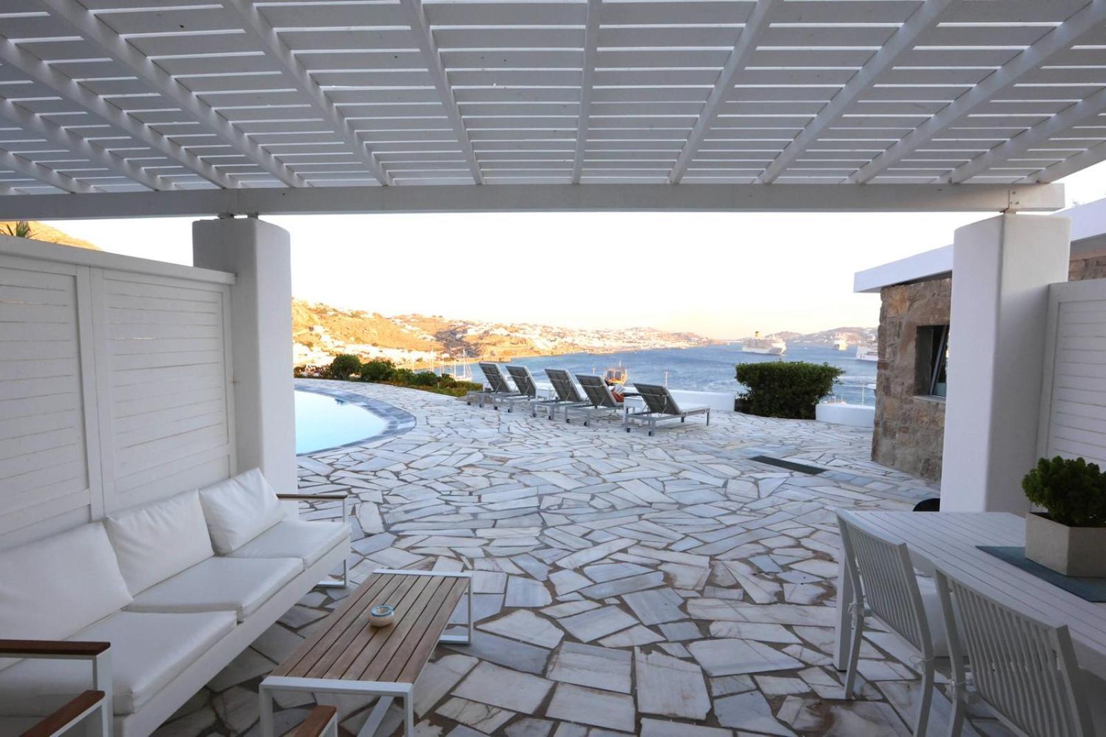Adikri Villas & Suites Tourlos Buitenkant foto
