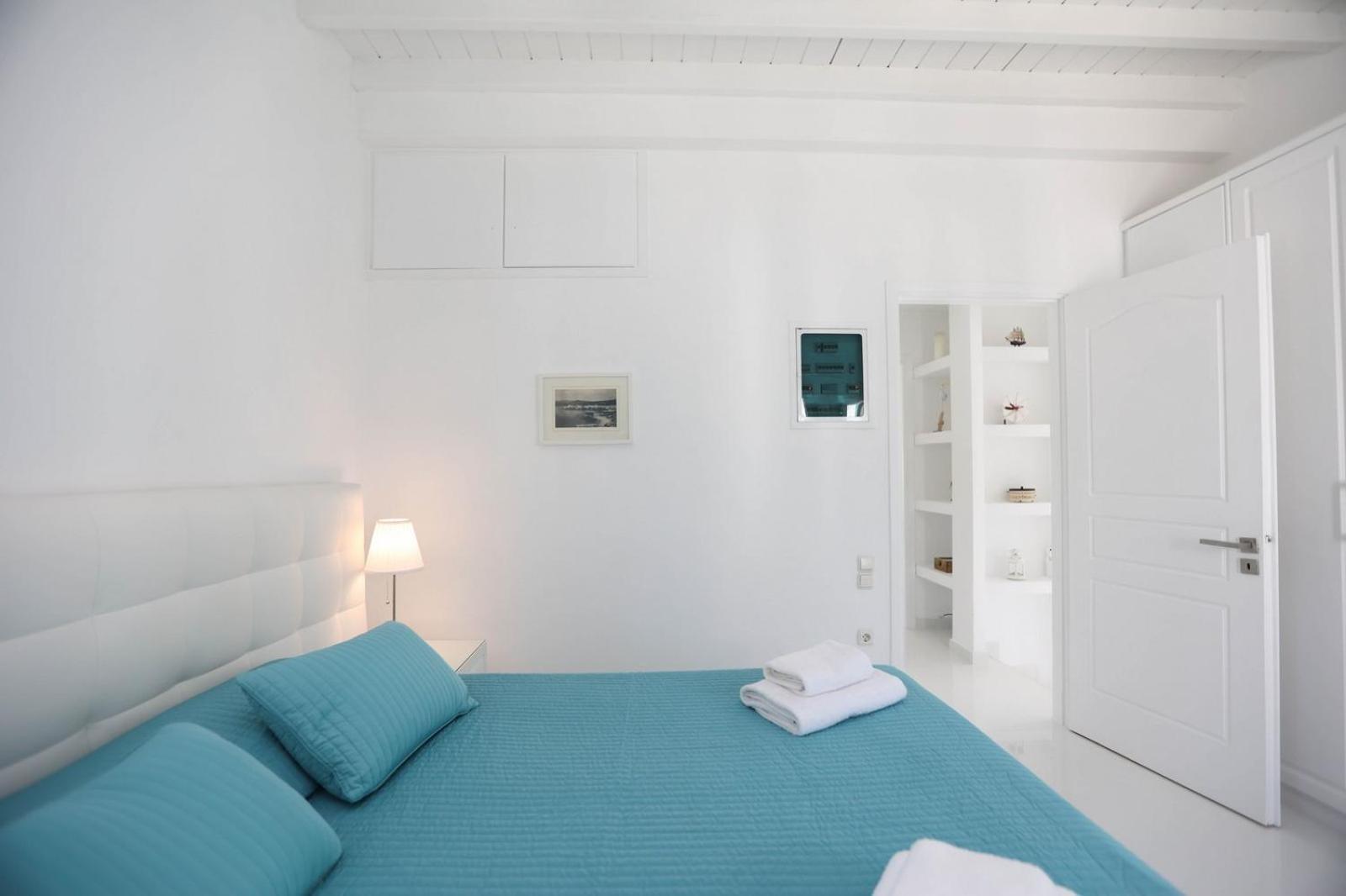 Adikri Villas & Suites Tourlos Buitenkant foto