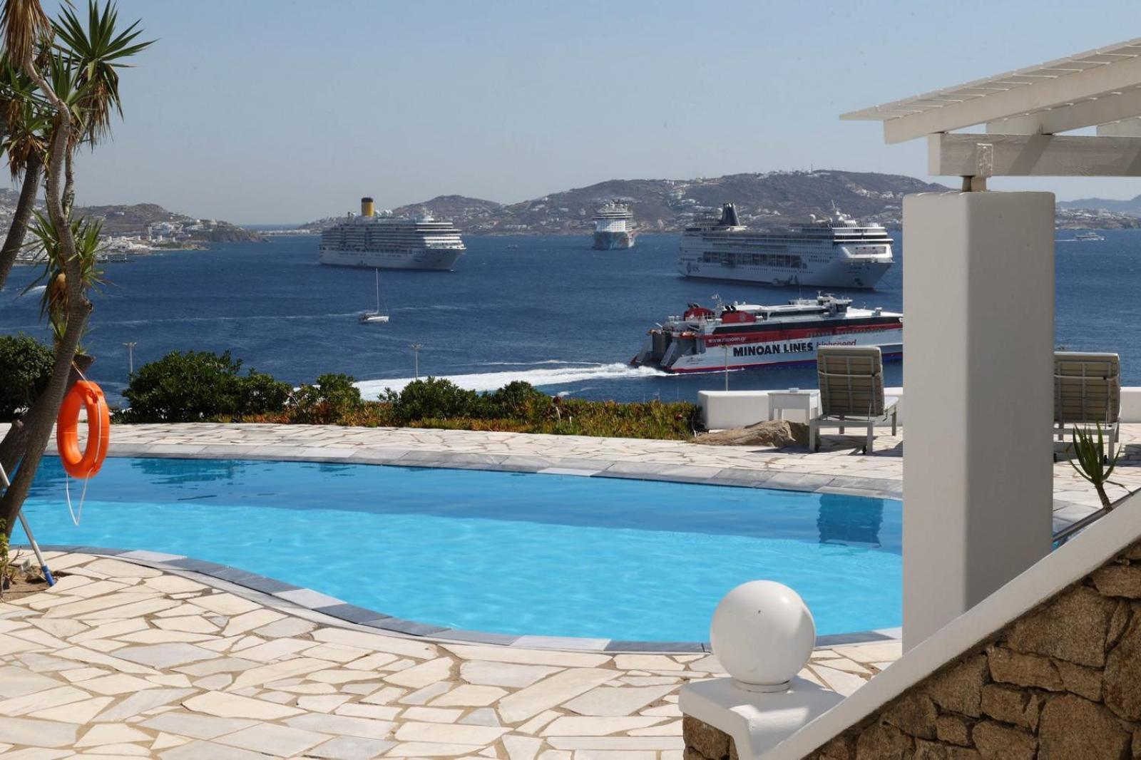 Adikri Villas & Suites Tourlos Buitenkant foto