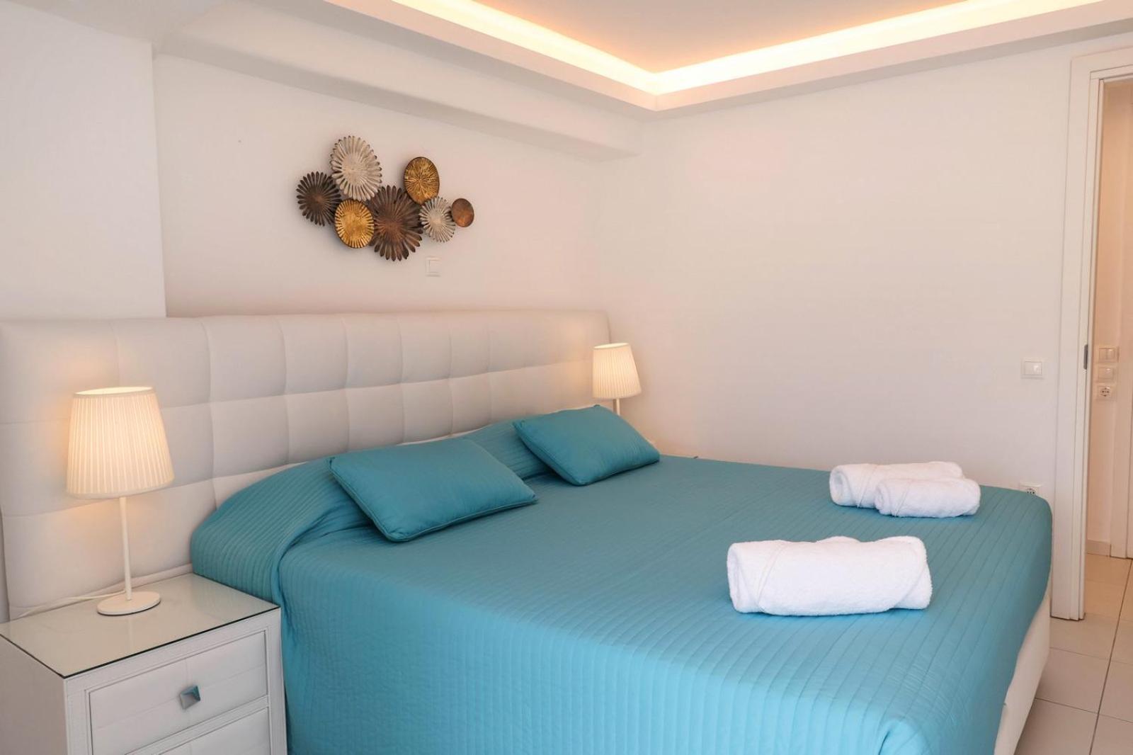 Adikri Villas & Suites Tourlos Buitenkant foto