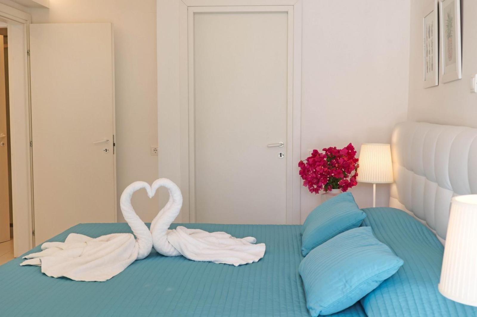 Adikri Villas & Suites Tourlos Buitenkant foto