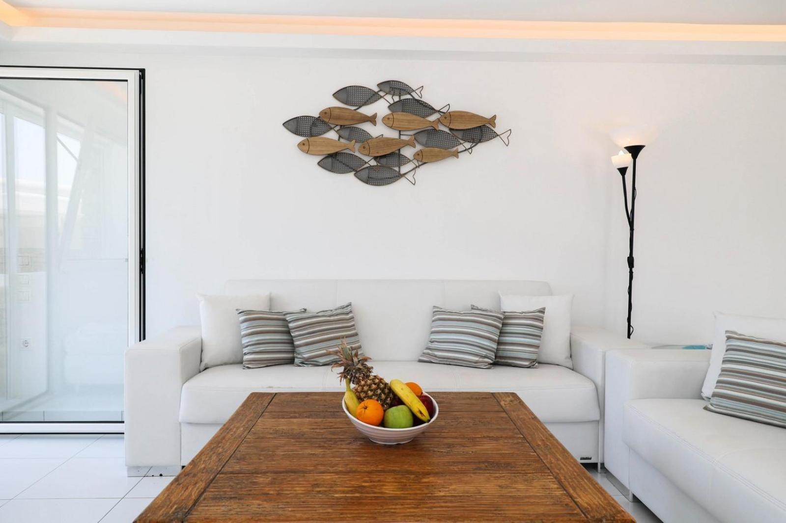 Adikri Villas & Suites Tourlos Buitenkant foto